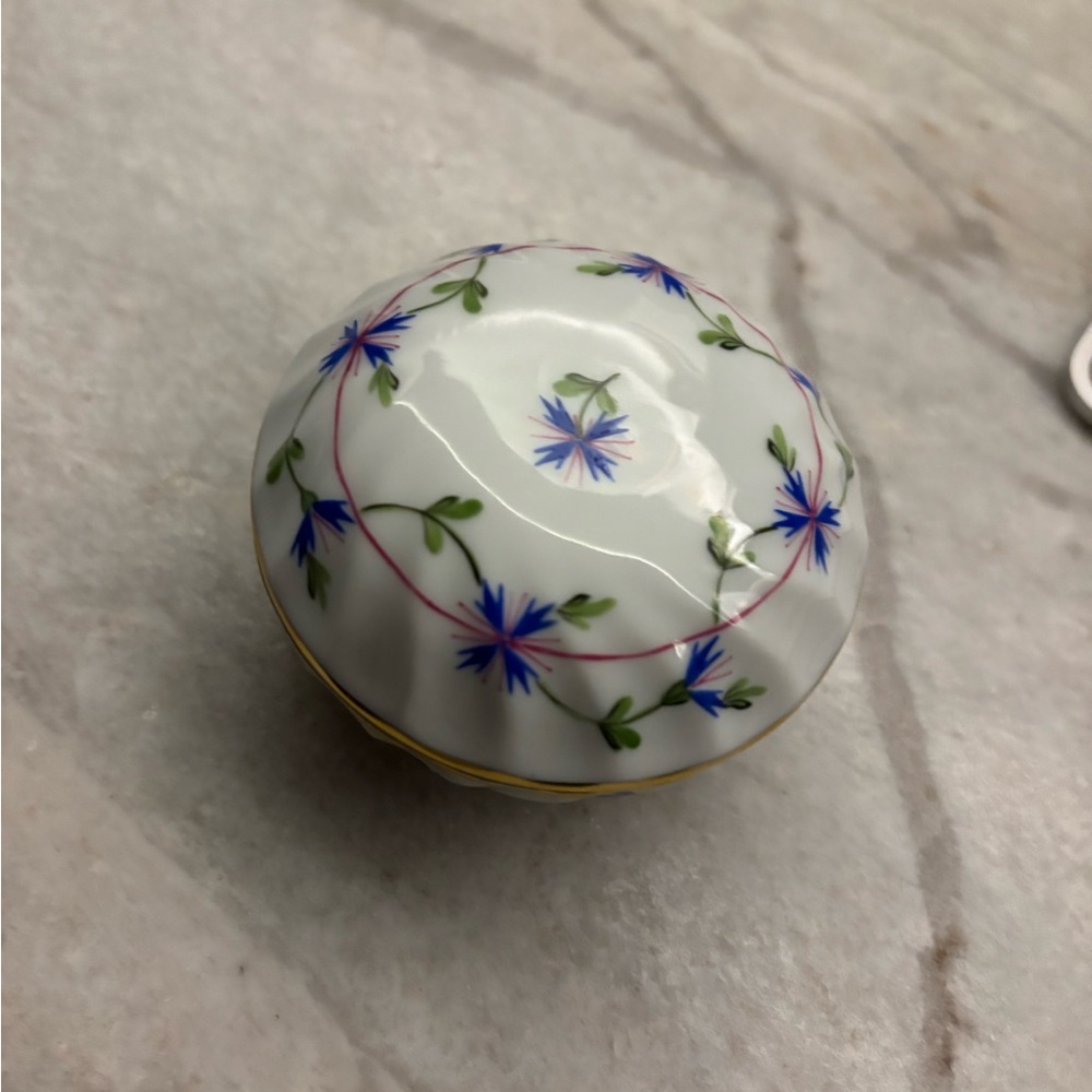 Vintage Herend Rabbit Flowers Box